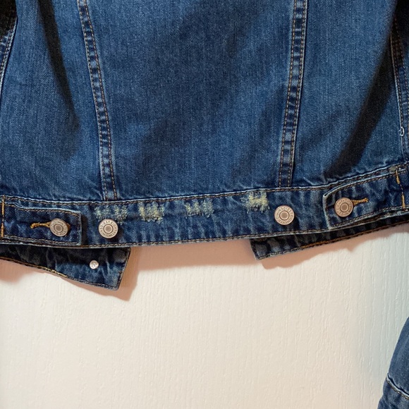 Denim/Jean jacket - Picture 7 of 9